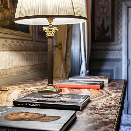 Palazzo Borghese, A Burghesius Apartman *