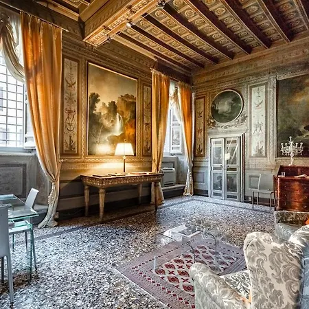 Apartment Palazzo Borghese, A Burghesius