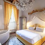 Daire Palazzo Borghese, A Burghesius *