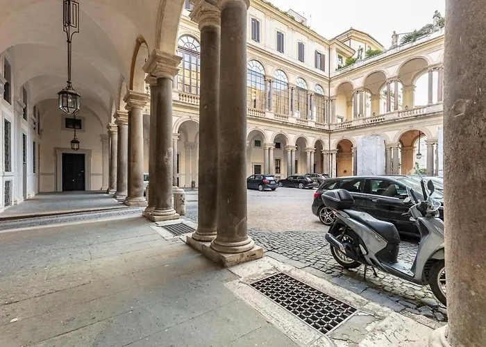 아파트 Palazzo Borghese, A Burghesius *