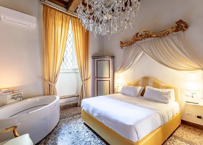 아파트 Palazzo Borghese, A Burghesius *